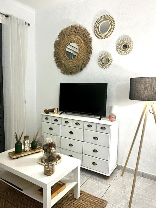 Apartment 20 Mts Plage, Pl Mediterranee, Vue Parking *